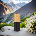 Fresh woody perfume oil with wild floral tones